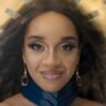 Maria aparece como imperatriz em um cenário futurista grandioso, em uma realidade alternativa criada com o colar no episódio Bête Noire de Black Mirror.
