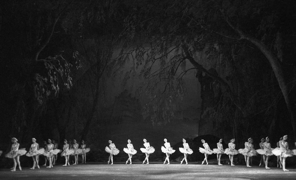 Scene from Pyotr Ilyich Tchaikovsky’s ballet Swan Lake, performed by the Bolshoi Theatre in Moscow, captured in an archival photograph from the 1950s.